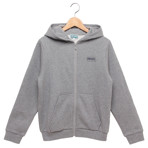 KENZO（ケンゾー）のパーカーが入荷しました&star;ブランドロゴを前後に施してアクセントを効かせたデザイン。肌当たりの良い裏起毛素材を使用しており、着心地も良好です。フロントジップ開閉で