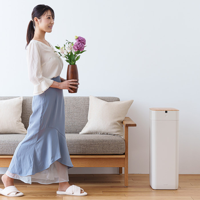 QUADS ゴミ箱 30L ELBIN エルビン 全自動スマートゴミ箱 センサー 自動密封 QS558IV アイボリー×ナチュラルウッド