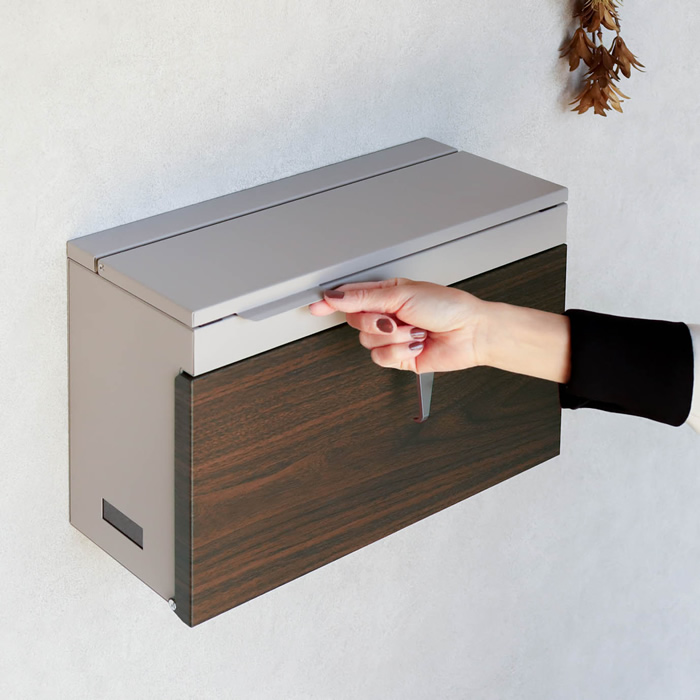 MOJYU 壁掛けポスト Cleo WM-127 ライトベージュ ブラウン木目