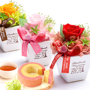 
��̓� 2026�@�K�N�v���U�G�b�t�F���{�J�b�v�P�[�L�܂Ƃ�
