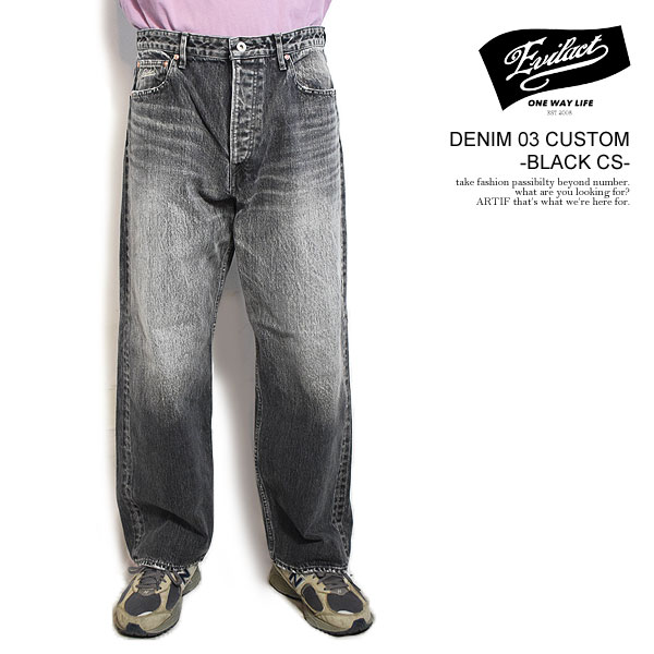 EVILACT イーブルアクト●商品説明13ozの純国産セルビッチデニムを使用したDENIM03のカスタムバージョン。CHINOSの形を意識して設計したややワイドなパターン。オリジナルタックボタン、コ