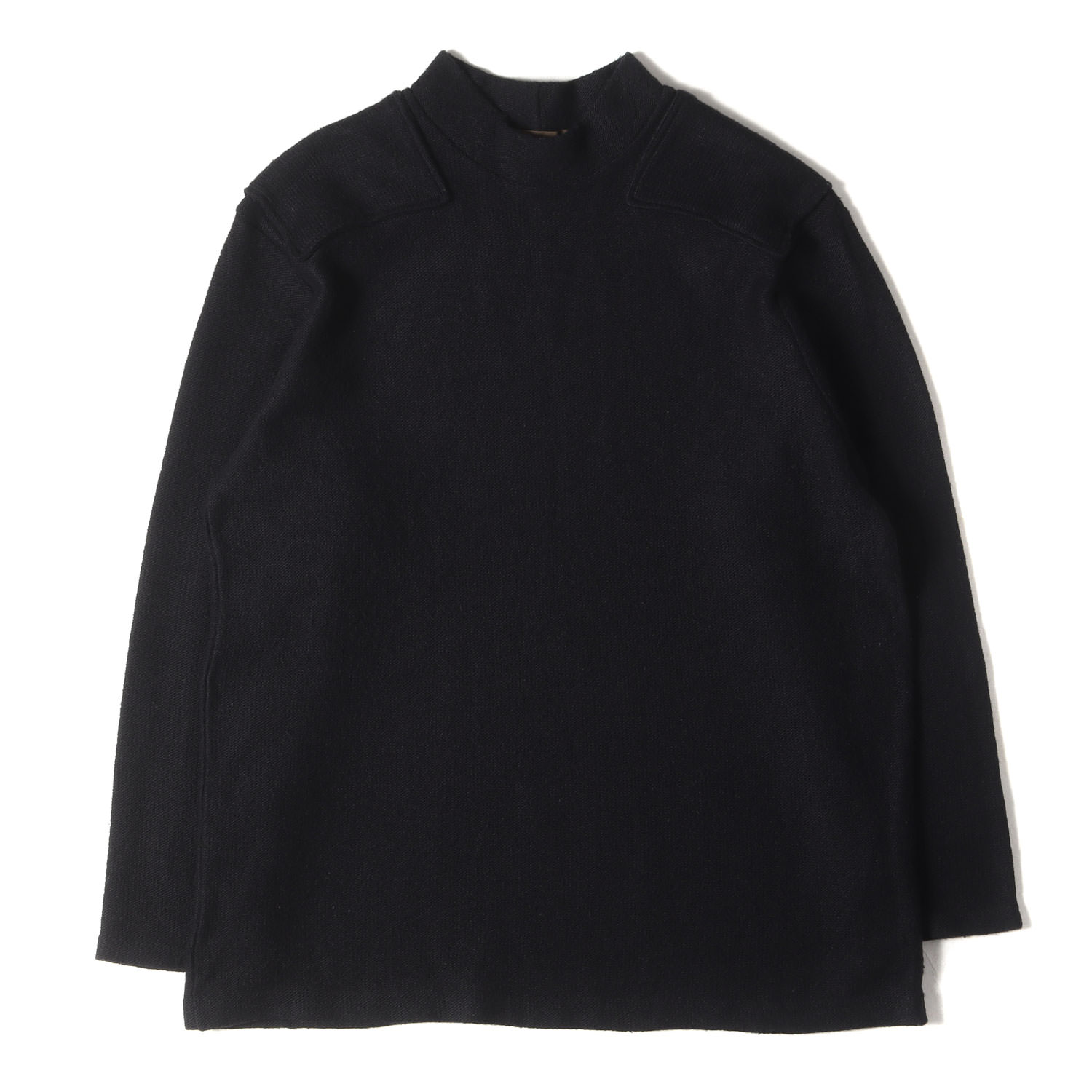 ブランド名: Yohji Yamamoto (ヨウジヤマモト)品番: MN-T19-902素材: アクリル65% ウール20% ナイロン15%生産国: 日本付属品: なし〈キーポイント〉 ミリタリーア