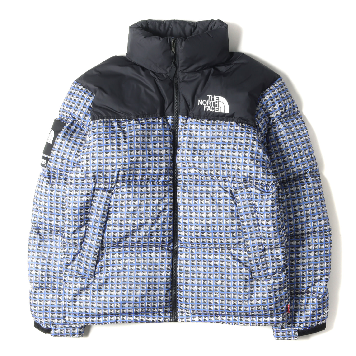 ブランド名: Supreme (シュプリーム)リリース時期: 2021年春夏正式タイトル: Studded Nuptse Jacket品番: ND42100I素材: 表地 ナイロン100% / /裏地