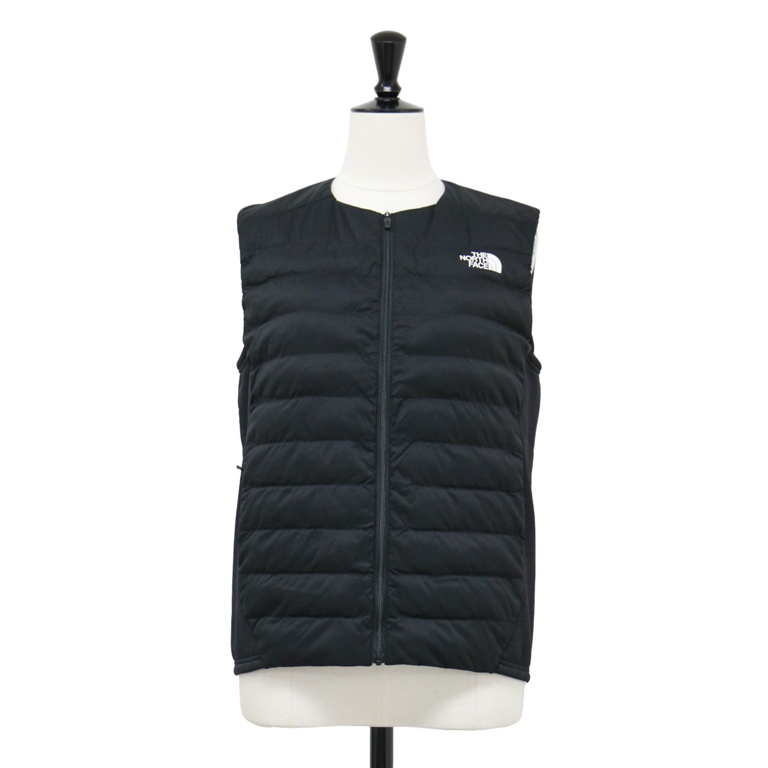 ブランド名: THE NORTH FACE (ザ ノースフェイス)リリース時期: 2024年秋冬正式タイトル: Red Run Vest素材: 表地/裏地 ナイロン 100% 中綿 ポリエステル 10