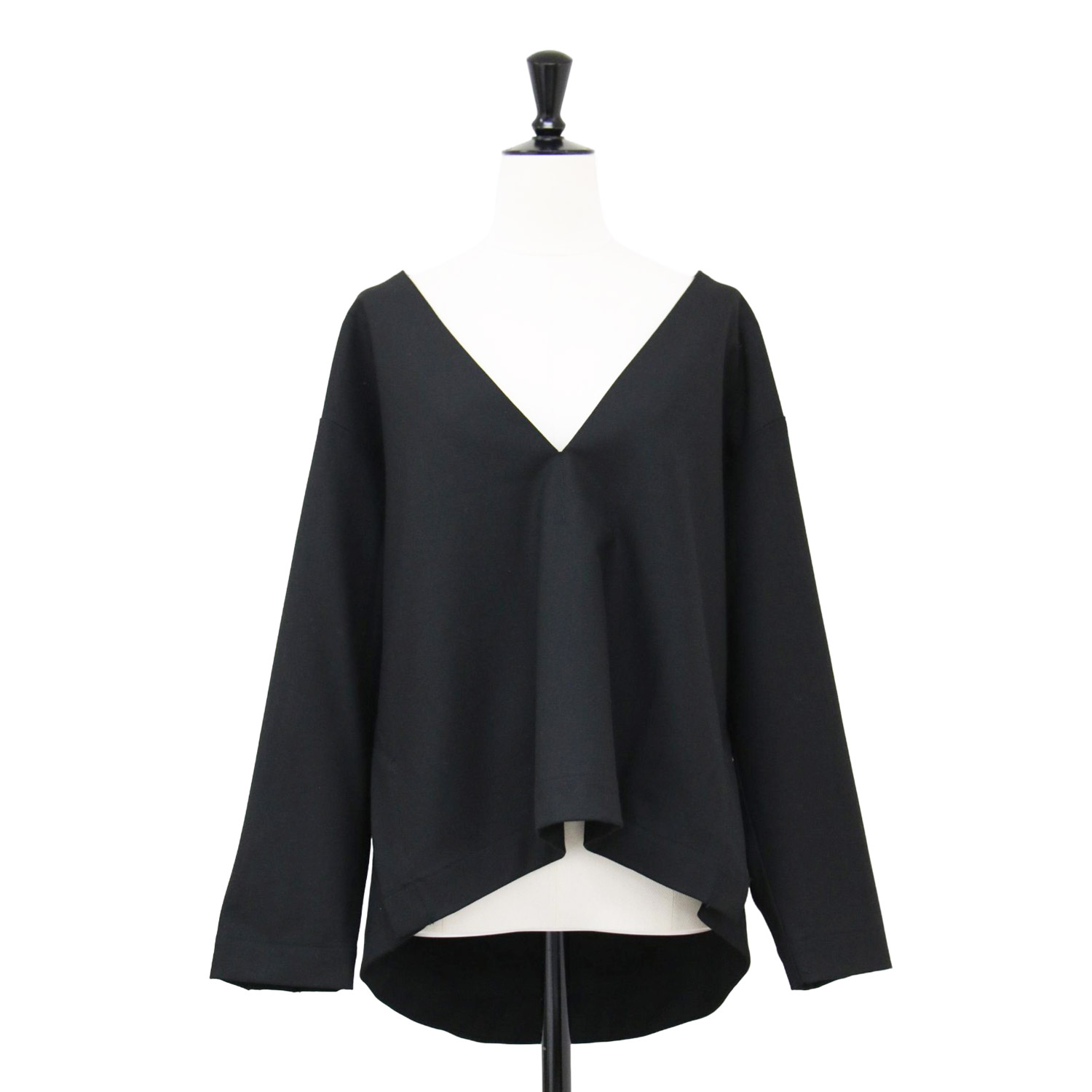 ブランド名: FLORENT (フローレント)正式タイトル: VNECK PULLOVER BLOUSE品番: 2308F01005素材: ポリエステル 57% ウール 24% レーヨン 15% ポリ