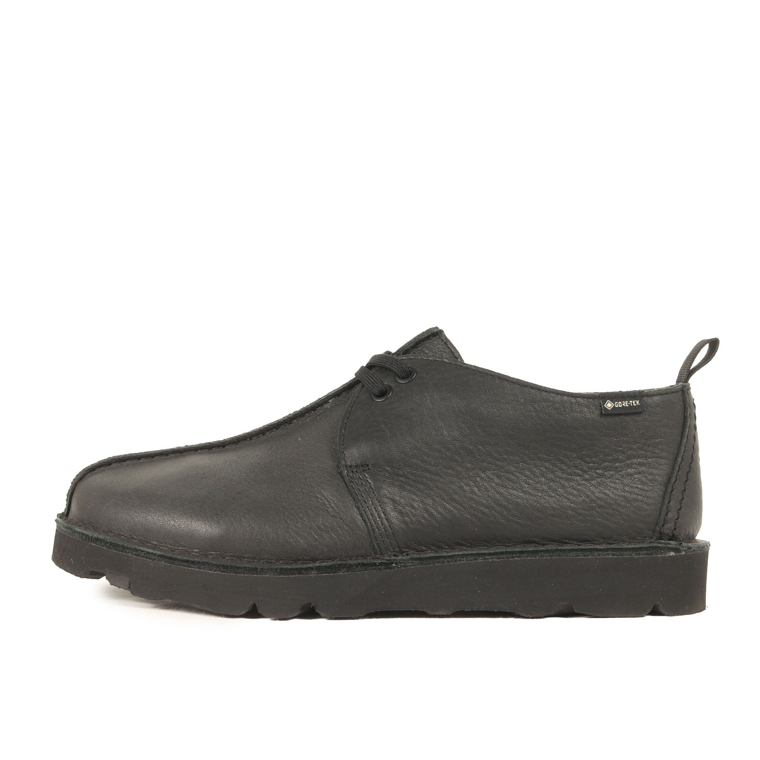 ブランド名: Clarks (クラークス)正式タイトル: Desert Trek GTX素材: レザー参考定価: 33,000円(税込)付属品: 箱 GORE-TEXタグ 替え紐〈キーポイント〉 ・耐