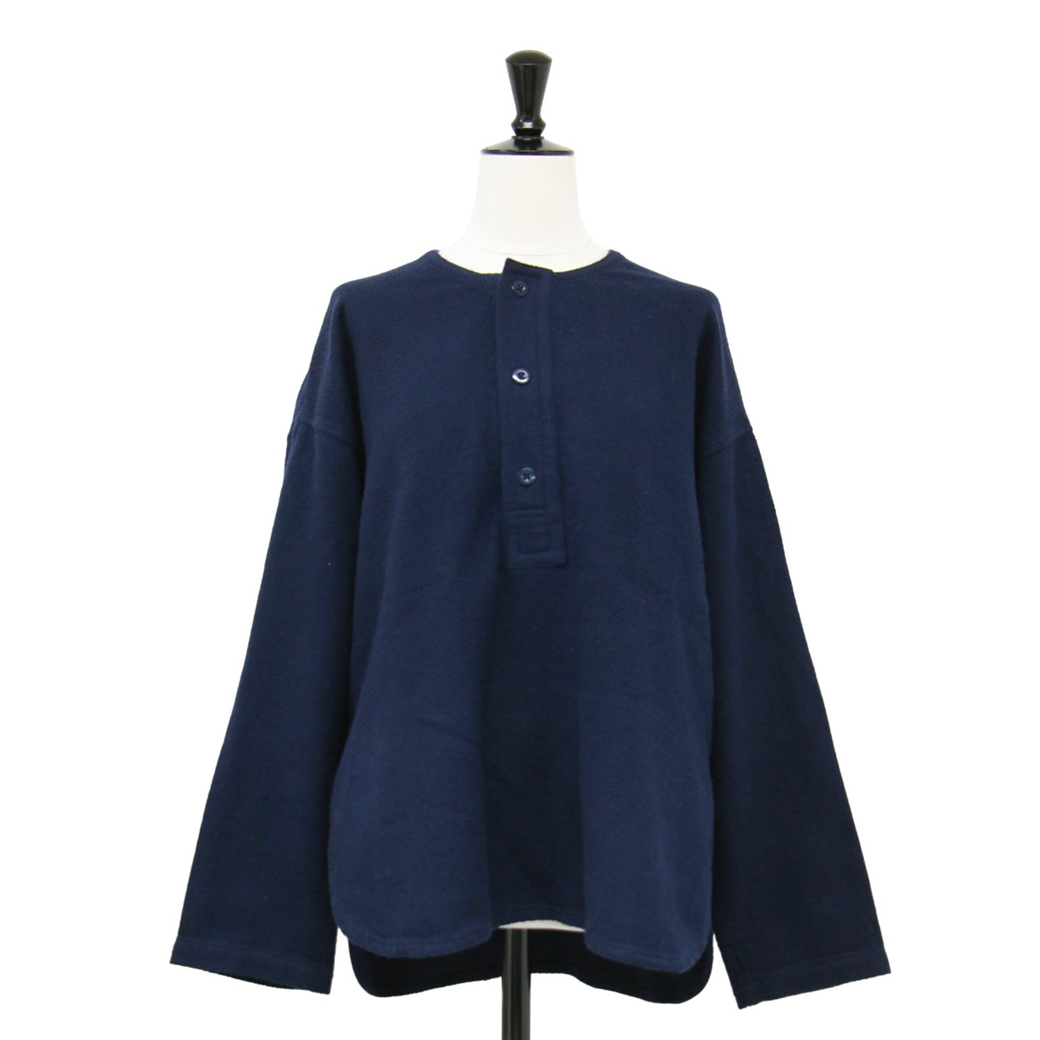 ブランド名: BEAMS BOY (ビームスボーイ)リリース時期: 2020年秋冬正式タイトル: ブラッシュド ツイル ヘンリーネック ロングスリーブ シャツ品番: 13-11-1391-803素材: