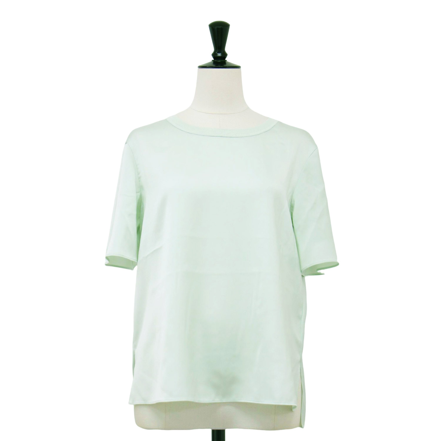 ブランド名: theory luxe (セオリーリュクス)リリース時期: 2025年春夏正式タイトル: Rue Satin Kole品番: 03-5208230素材: 本体 ポリエステル 100% リ