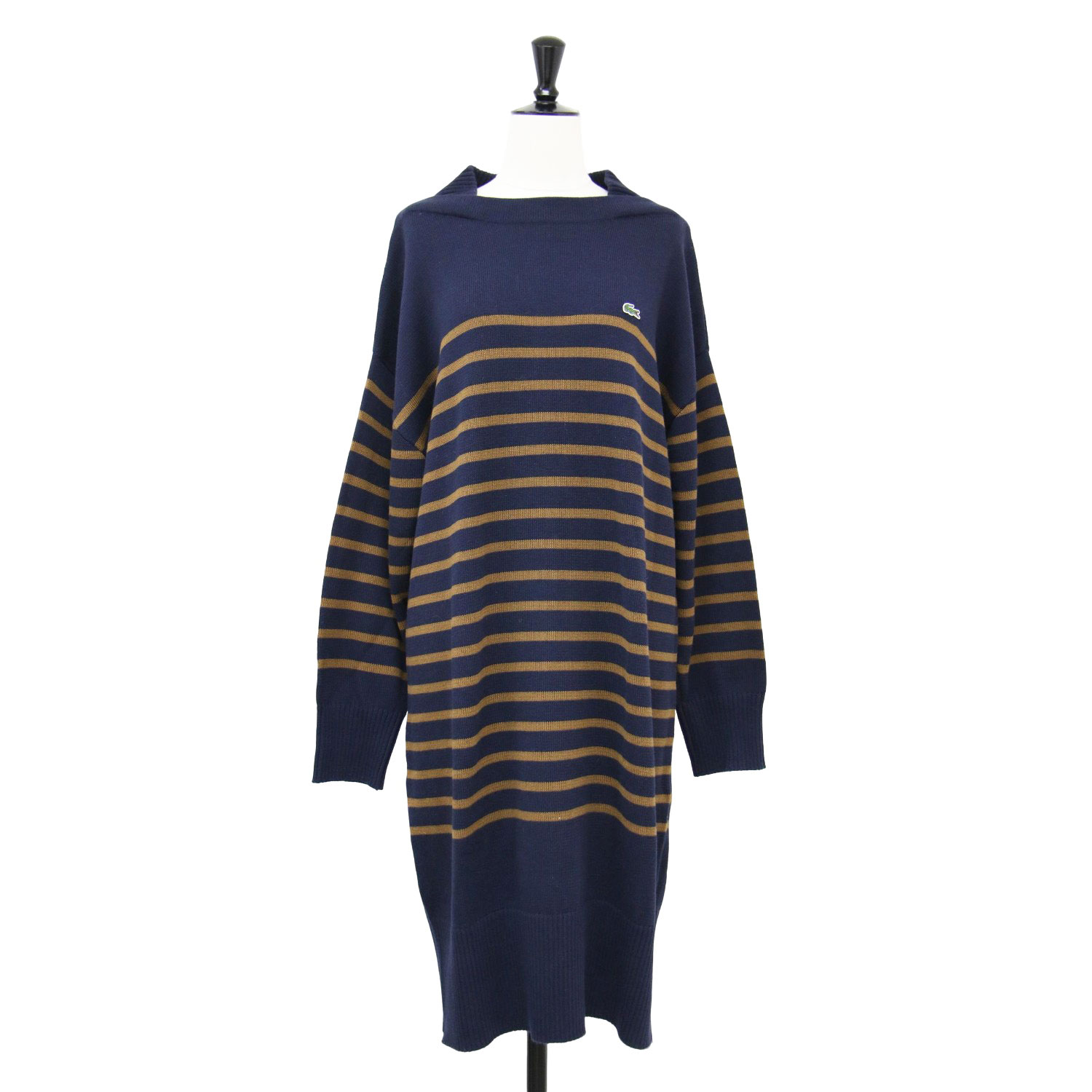 ブランド名: LACOSTE (ラコステ)正式タイトル: ストライプニットドレス品番: EF570EL素材: コットン 50% アクリル 50%生産国: インドネシア製参考定価: 23,100円(税込
