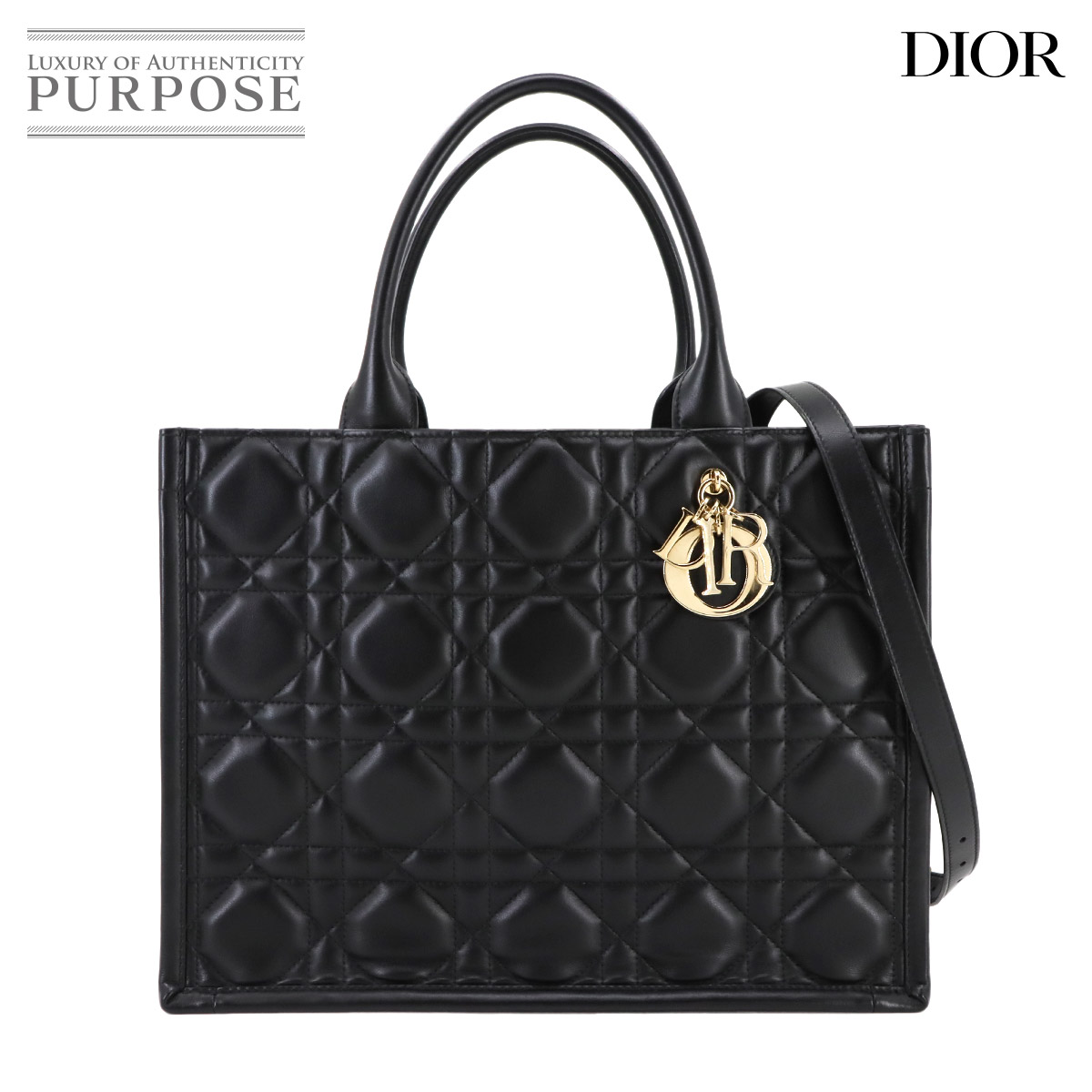 新品同様 クリスチャン ディオール バッグ マクロカナージュ ブック トート ミディアム レディース 90291006 【中古】ブランド