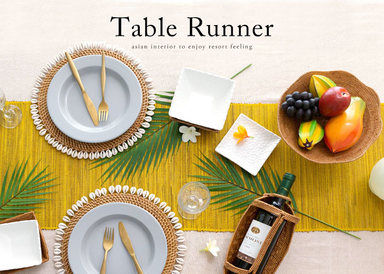 アジアンテーブルランナー。テーブルウェア。ファブリック