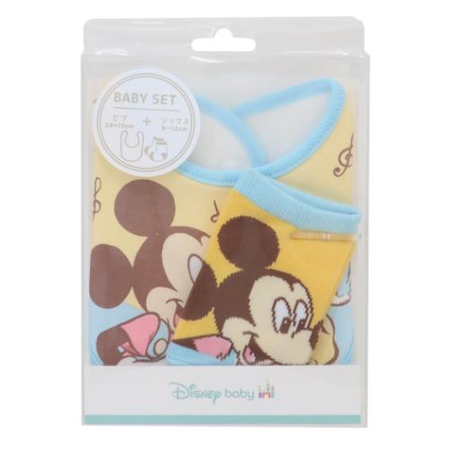 品番 sm-ds6107メーカー名 スモールプラネット「ベビービブ：キャラクター」「ミッキーマウス ベビー用品 ベビーセット ビブ＆ソックス ミュージック ディズニー キャラクター グッズ メール便可