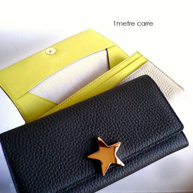 ノベルティ 1metre carre アンメートルキャレ 長財布 星スター シュリンク レザー ギャルソン ミドル BR30739 ベージュ/グレー/ブラック