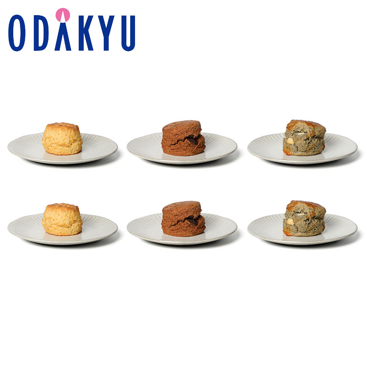 加工地：北海道 産地：小麦、乳、卵：北海道 重さ：約0.7kg 箱サイズ：20×25×148(cm) 賞味期間：製造日より3か月 内容：濃厚ミルクスコーン2個、濃厚ショコラスコーン2個、黒ごまチョコス