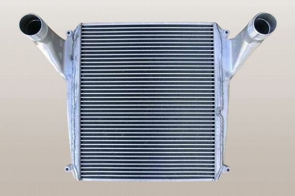 国内優良メーカー インタークーラー 日産UD クオン 参考純正品番：52231-61068