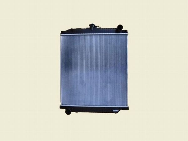 国内優良メーカー ラジエーター UDトラックス コンドル 参考純正品番：21400-31Z0D