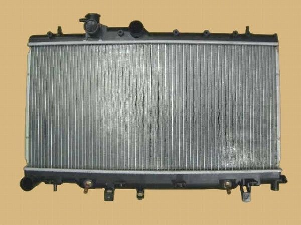 国内優良メーカー ラジエーター スバル レガシィランカスター BH9 EJ25 AT 1999年05月〜2001年04月 参考純正品番：45111AE001