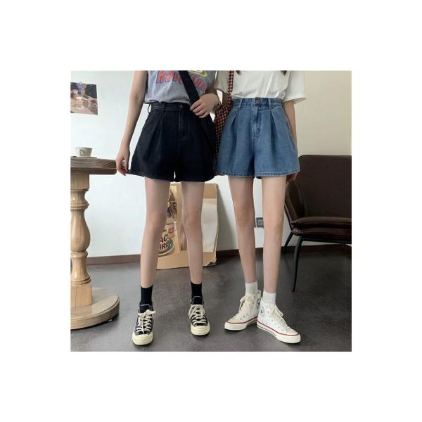 おすすめ！ミニ丈デニムキュロット&starf;ミニ丈のフレアデザインが素敵♪デニムなので可愛くもカッコよくも着れちゃう万能アイテム！お持ちのトップスとの相性抜群！カジュアルに決めるならこの一着