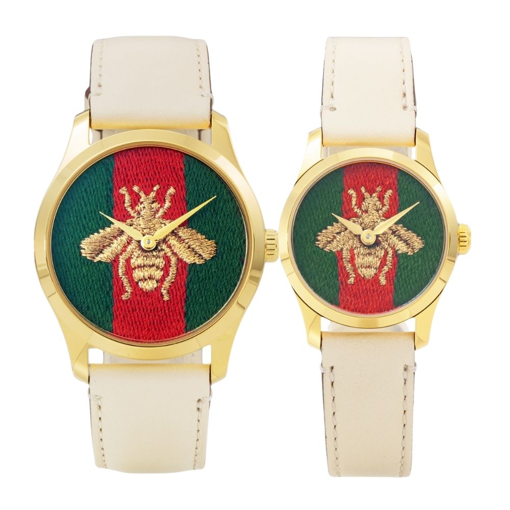 ペアウォッチ グッチ 腕時計 手表 メンズ 父の日 レディース 母の日 高級腕時計 Gタイムレス 蜂 BEE 刺繍 ホワイト カーフレザー ゴール