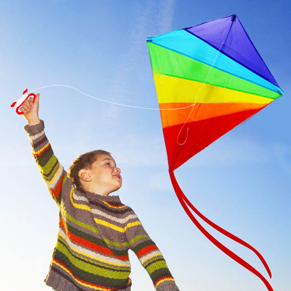 【2枚セット】カイト 凧 デルタカイト カラフルカイト 虹色 凧揚げ 子供 初心者 たこあげ よく飛ぶ 外遊び 軽量 小型 カラフルカイト ア