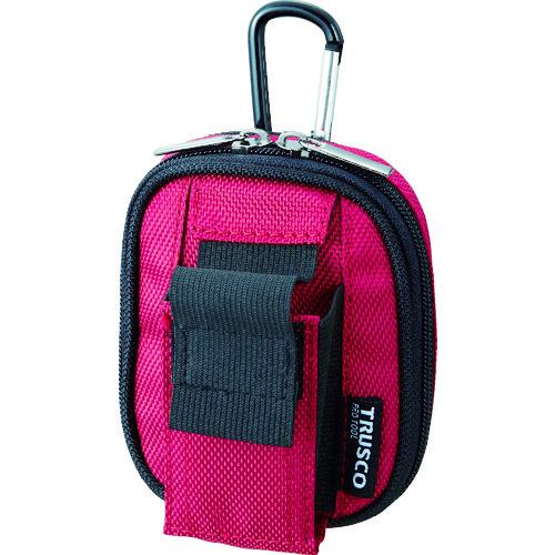 《メーカー》 トラスコ中山（株） 《品番》 TCTC1803-R 《特長》 ●ベルトを外さなくても脱着可能なボタンホックタイプです。 ●超はっ水加工です。 ●カラビナ付(アルミ製)です。 ●現場で使用