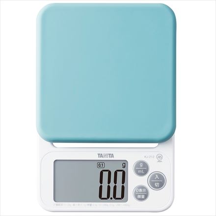 0.1g単位の計量が可能な微量モードで、イーストや調味料などの細かな計量に便利です。ボウルを載せても滑りにくく、粉類をこぼしても取りはずして洗えるシリコーンゴムカバー付き。お料理に役立つ工夫をつめこみ