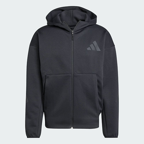 ◆さらに快適に「ADIDAS Z.N.E.」 毎日、一日中ずっと着ていたくなるパーカー。3層仕立てのプライムニットがコットンのようにソフトな手触りと軽やかな暖かさをもたらし、快適な着心地と機能美を両立