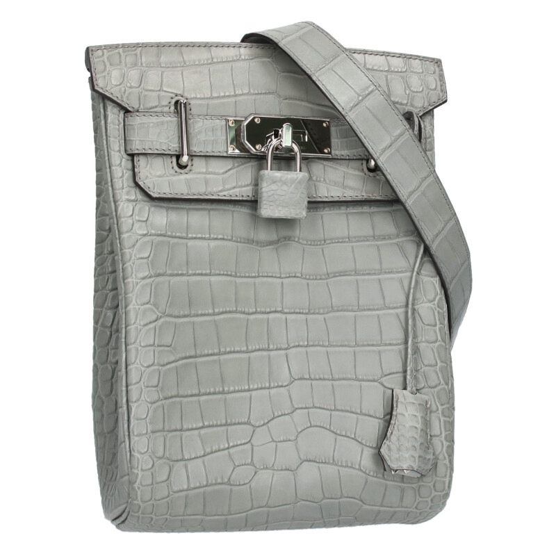 エルメス サイズ:PM アッカドPM W刻印 アリゲーターマット グリシマンショルダーバッグ 中古 GZ14