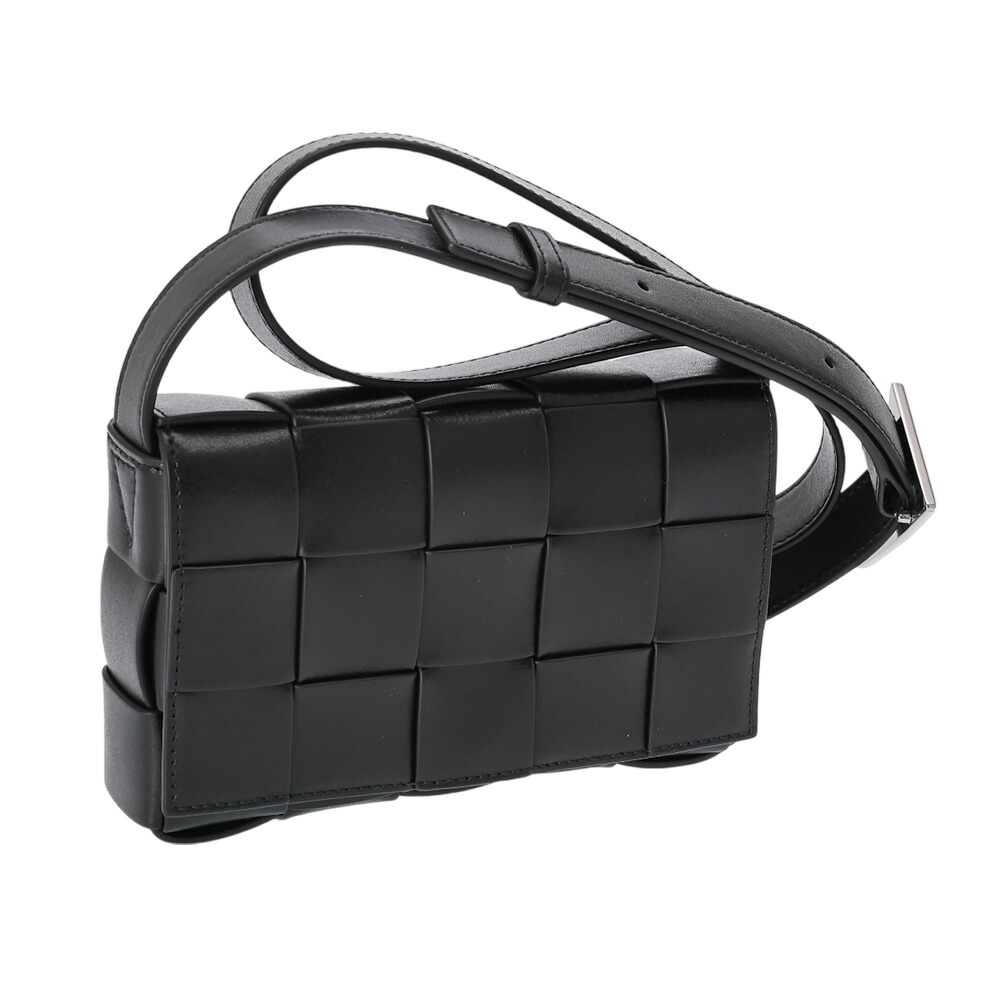 【クーポン5%OFF】ボッテガヴェネタ／BOTTEGA VENETA スモール カセットメンズ マキシイントレチャート 斜め掛けショルダーバッグ・クロ